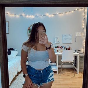 Brandy Melville off the shoulder top